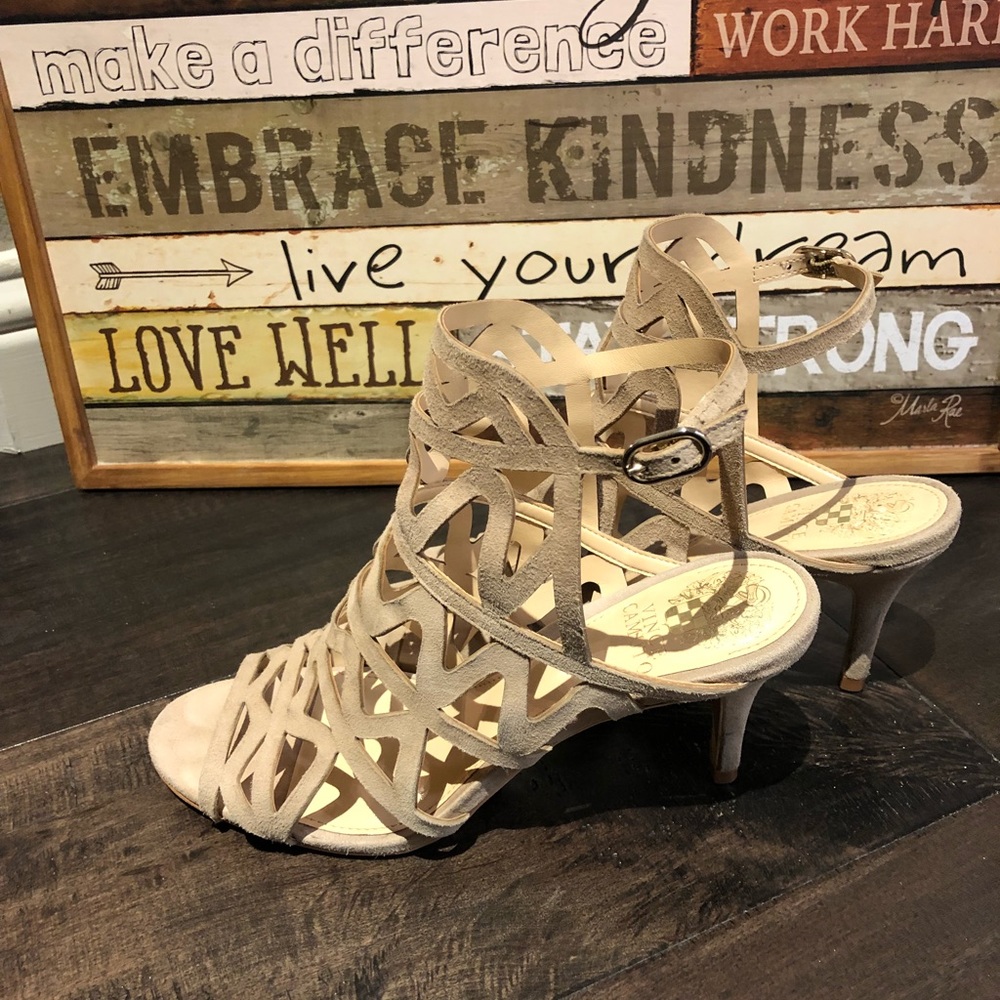 Women’s Vince Camuto heels