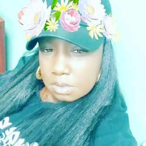 Meet your Posher, Nichole