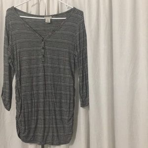 Cute gray stripped shirt