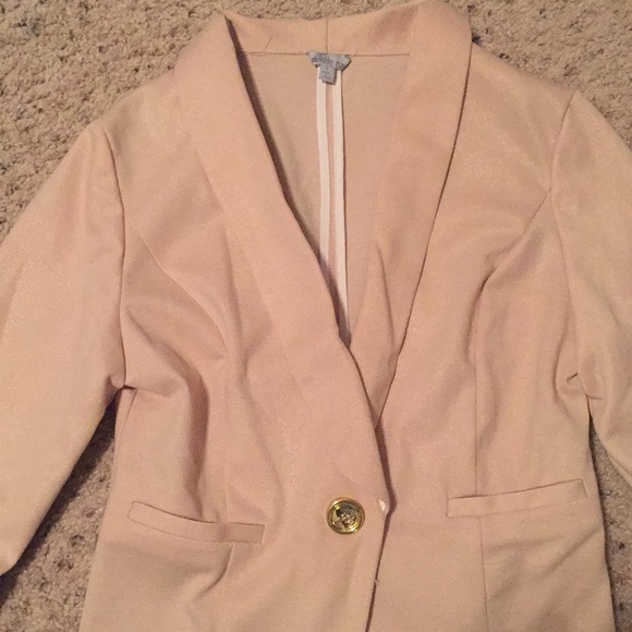 Golden tan blazer - Picture 2 of 3