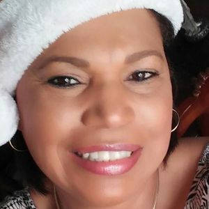 Meet your Posher, Paula