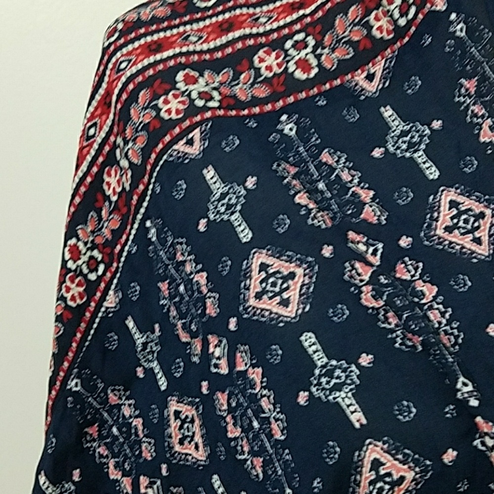Hollister XS/S Pattern KIMONO - Picture 2 of 4