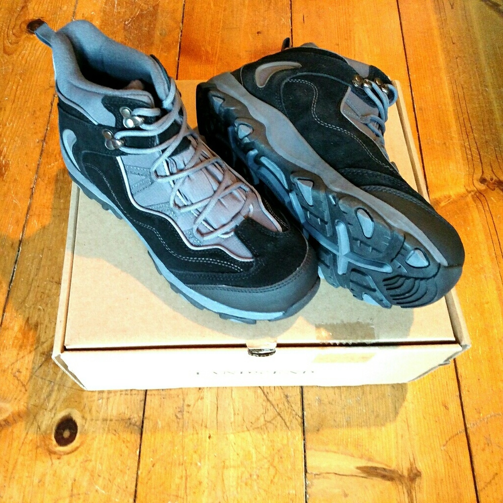 NIB Land's End Boots