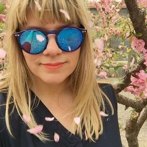 Meet your Posher, Taryn