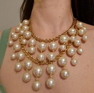 TWO broke girls pearl necklace!