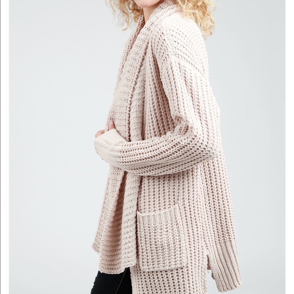 LAST1️⃣ Beige Chenille Shawl Collar - Picture 3 of 8