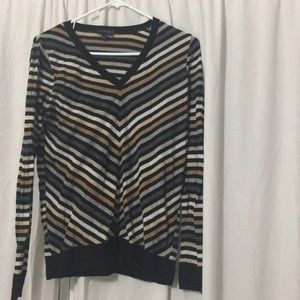 The limited stripped light warm sweater!