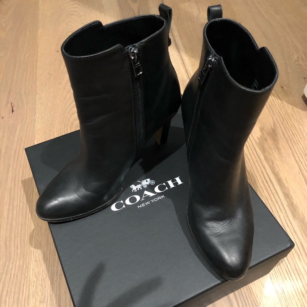 Coach Jemma Soft Calf Women’s Shoe Size 7