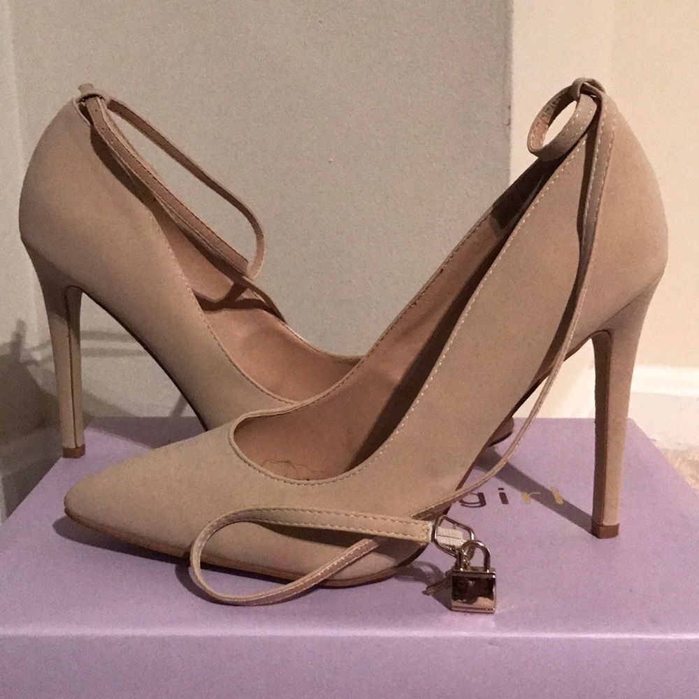 Nude heels