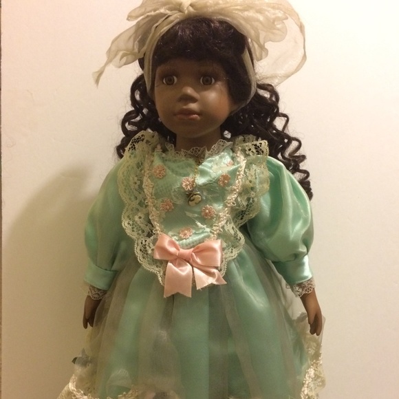 Collectable Porcelain Doll Laced Satin Dress - Picture 2 of 8