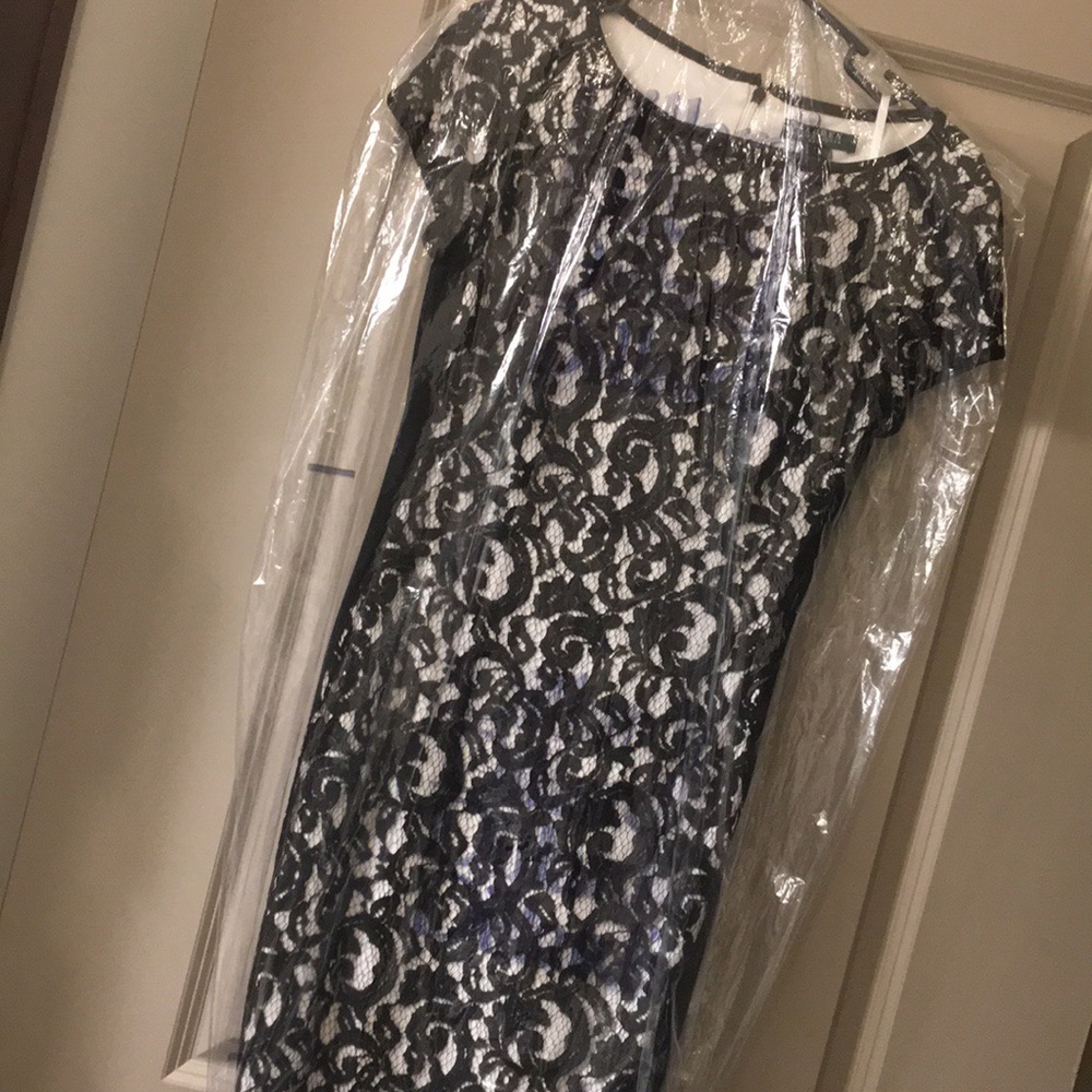 Lauren Ralph Lauren Women’s Lace Sheath Dress