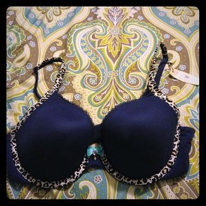 VS Bra Size 34c