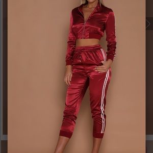 Red white stripped satin cropped sweat suit
