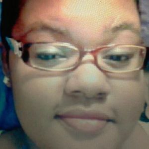 Meet your Posher, Sandy