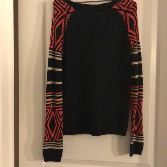Volcom long sleeve sweater - Picture 3 of 3