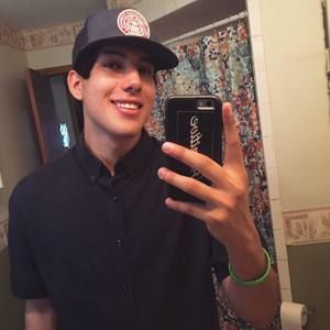 Meet your Posher, Justin