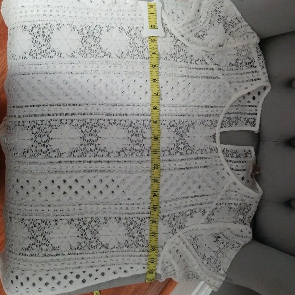 Loft Mosaic Lace Cutout Blouse Tunic Top - Picture 5 of 5