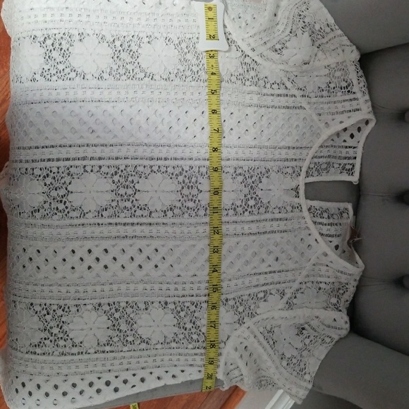 Loft Mosaic Lace Cutout Blouse Tunic Top - Picture 5 of 5