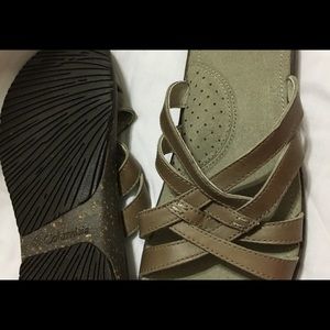Columbia sandals