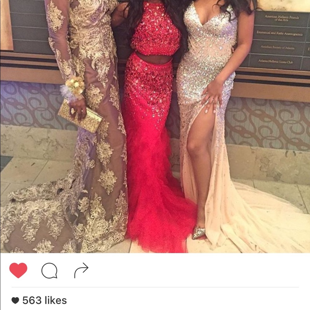 PROM DRESS - Picture 2 of 2