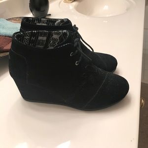 Toms Booties