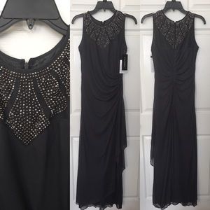 NWT Cachet Formal Gown