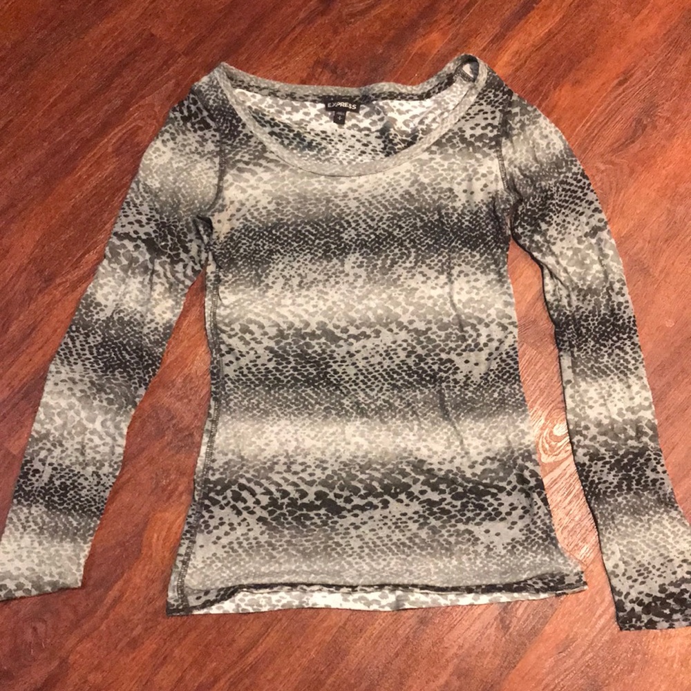 Express Snake Skin Print Long Sleeve Tee