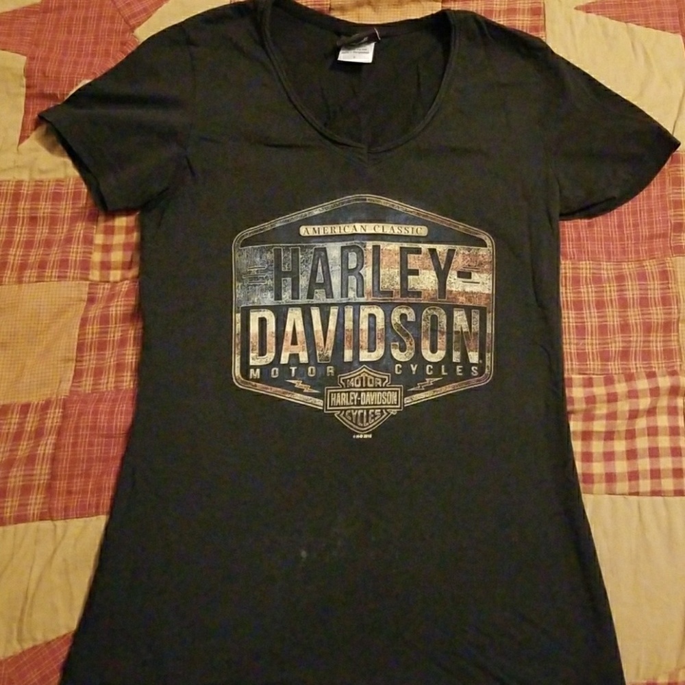 Ladies Harley Davidson tshirt
