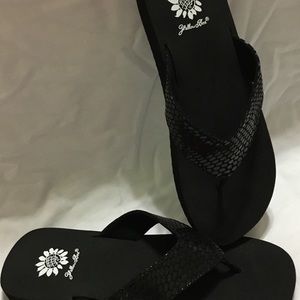 Yellow box sandals