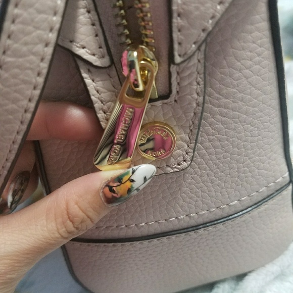 Sold - Picture 5 of 6