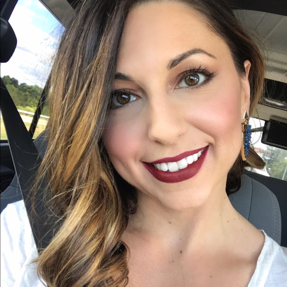 Meet your Posher, Allie