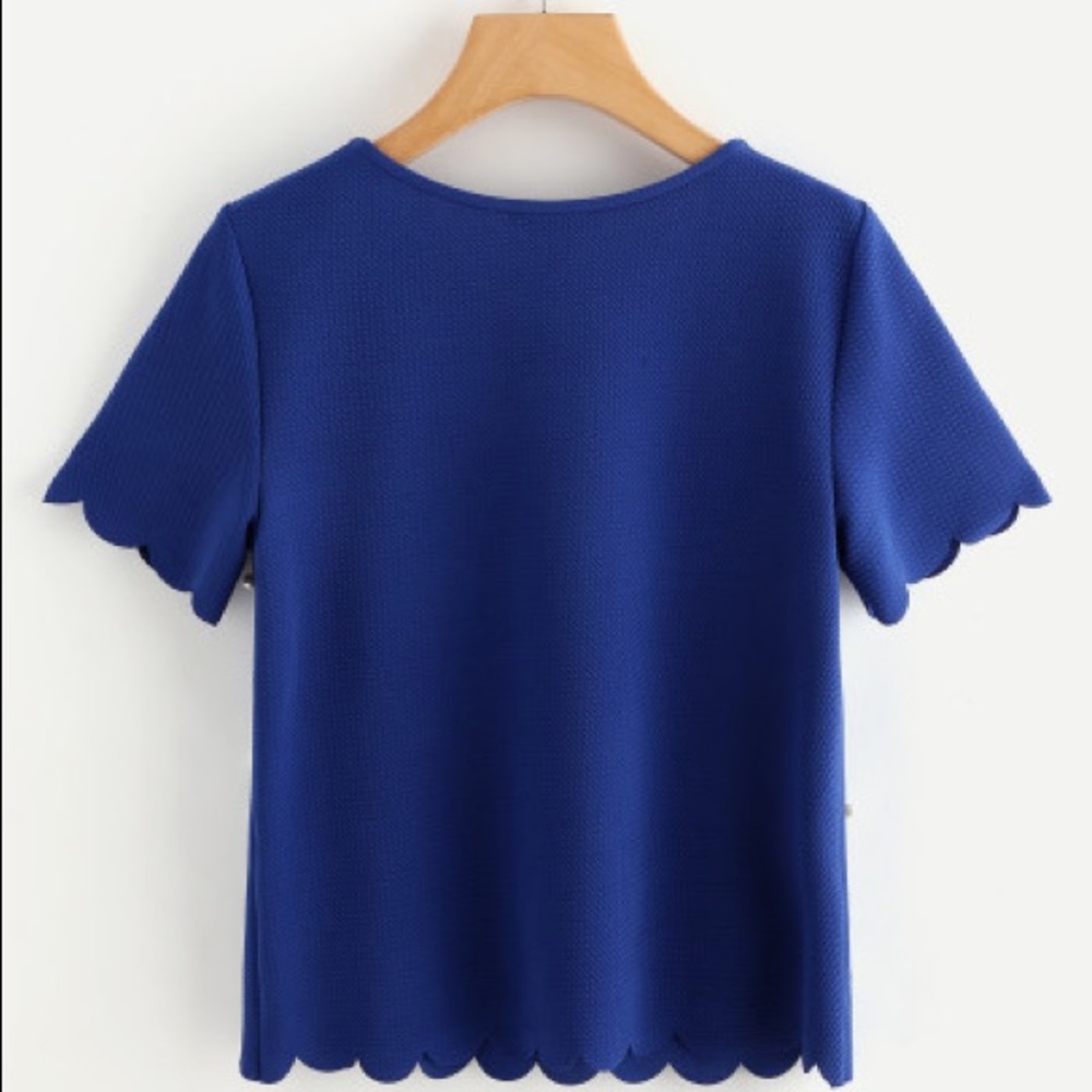 SALE 💙Blue💙Scallop Trim Pearl Embellish top - Picture 3 of 6