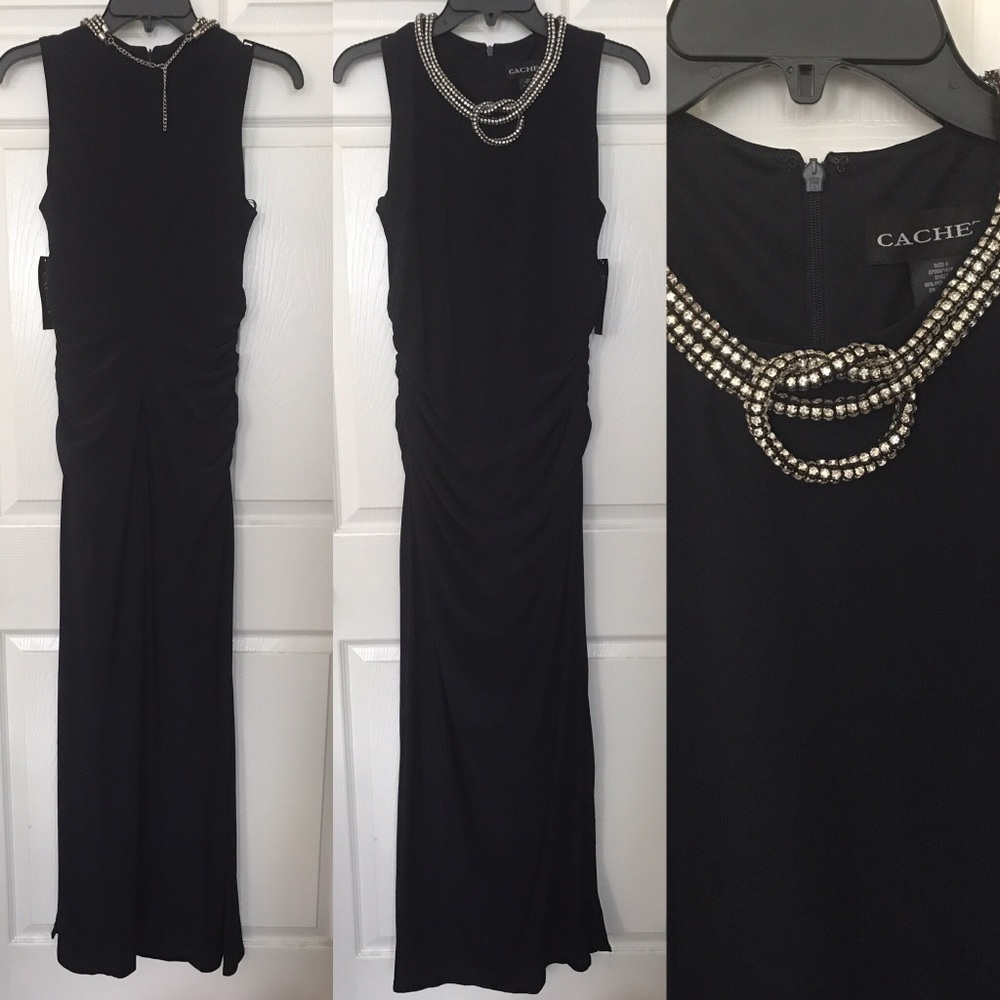 NWT Cachet Midnight Blue Formal Gown with Necklace