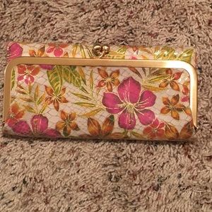 Hobo clutch/wallet