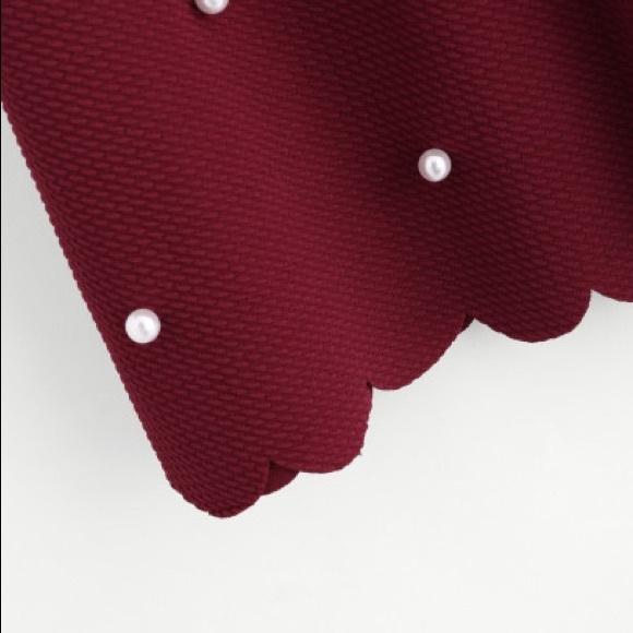 SALE❣️Burgundy❣️Scallop Trim Pearl Embellish Top - Picture 5 of 7