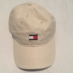 Tommy Hilfiger Hat