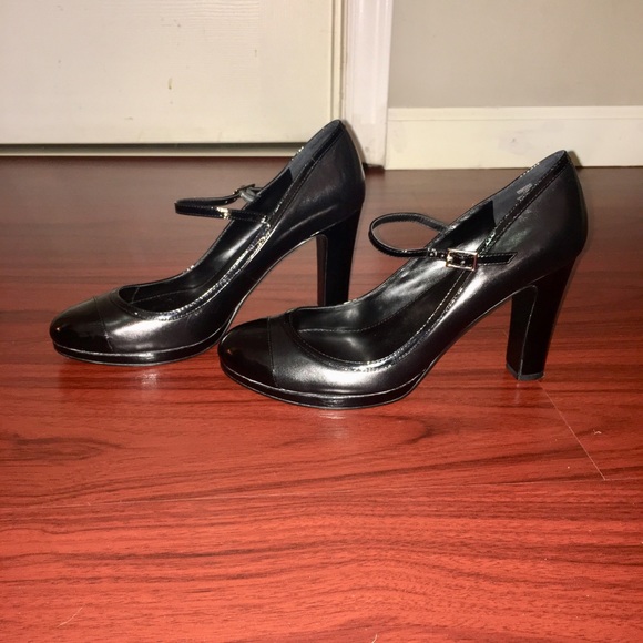 Lauren Ralph Lauren Shoes - LAUREN RALPH LAUREN BABYDOLL HEELS