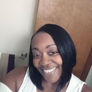 Meet your Posher, Bridget