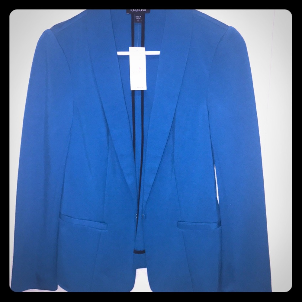 Bebe fitted blue blazer