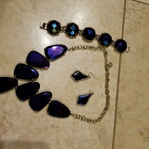 Kendra Scott set