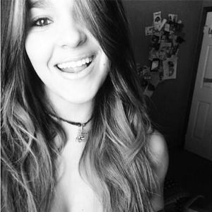 Meet your Posher, Adriana