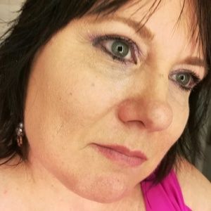 Meet your Posher, Carole