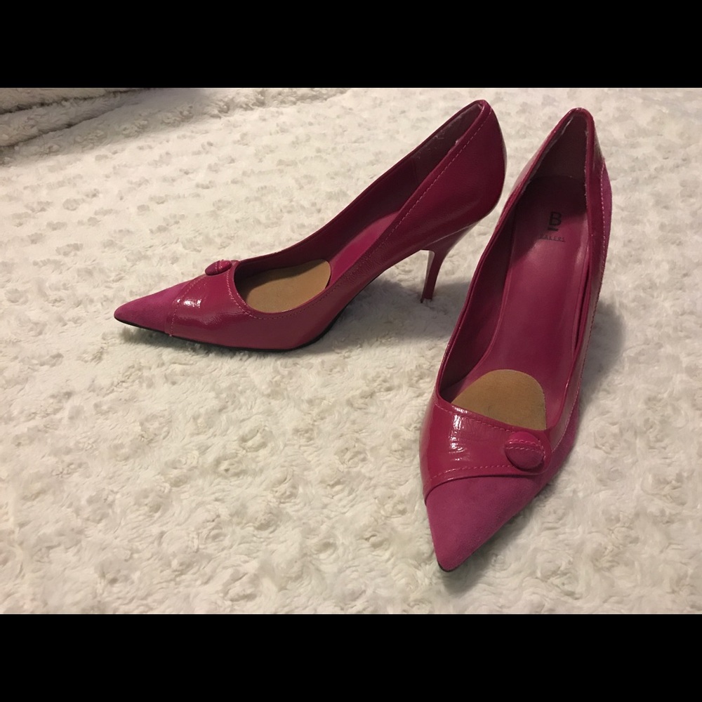 Bakers pink size 10 heels. Worn once.