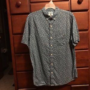 Men’s button down shirt