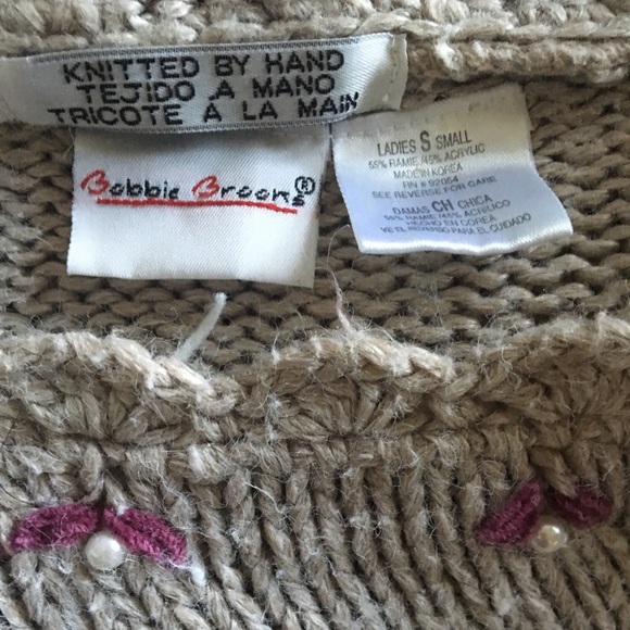 Bobbie Brooks Women’s Knitted Sweater S Beaded - Picture 4 of 4