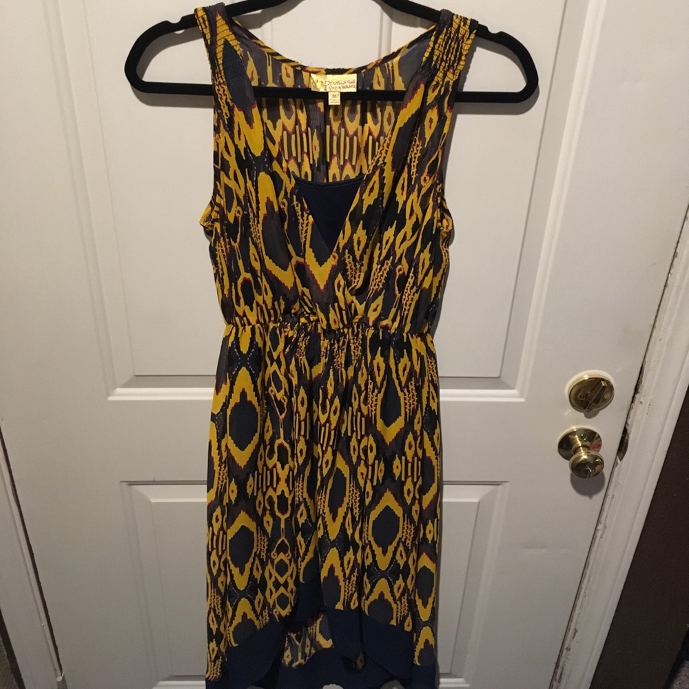 Hi-low hem dress- navy & gold print