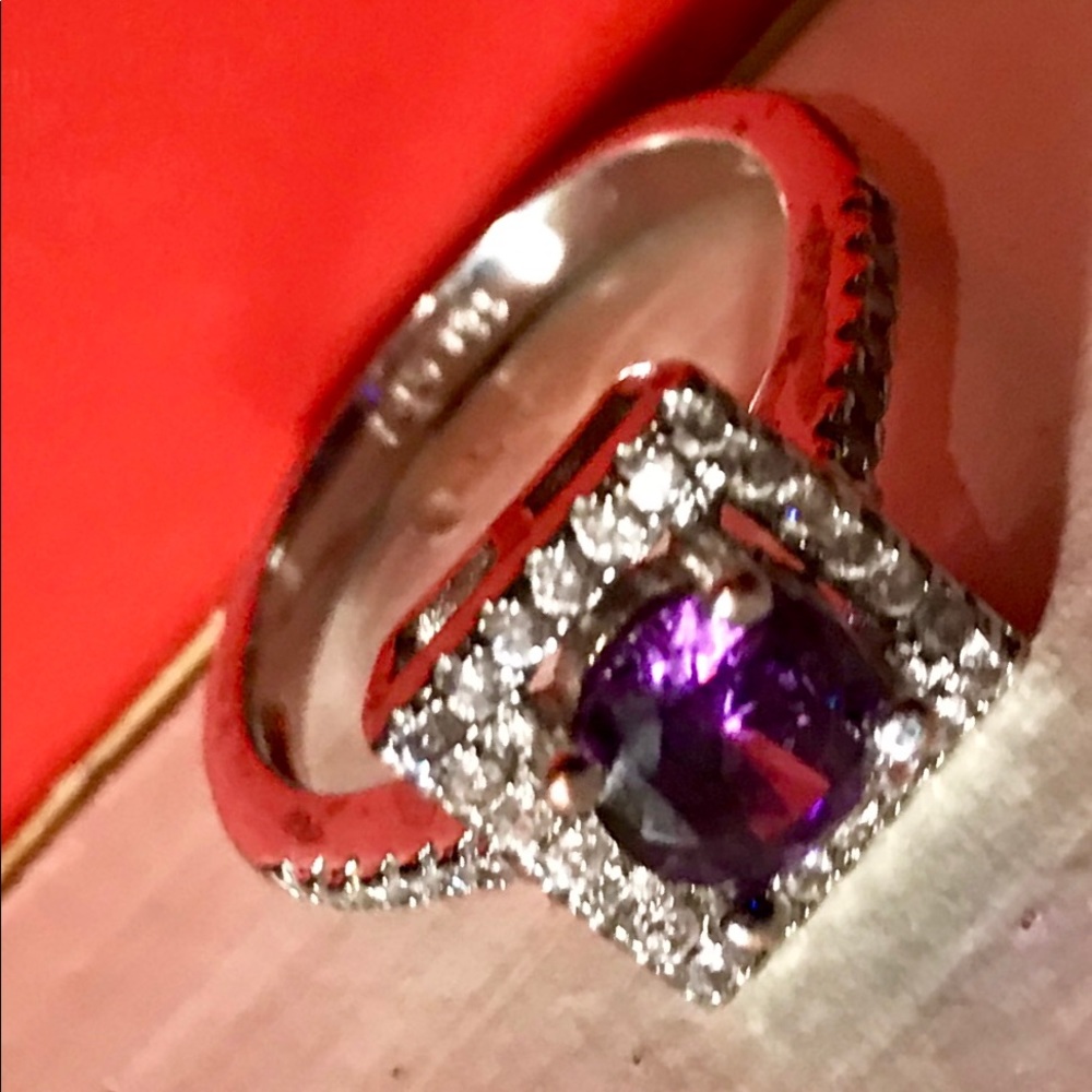 Beautiful ring😍