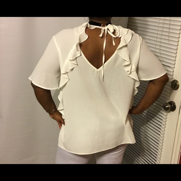 Tops - Plus Size Ruffled Top in Black or White