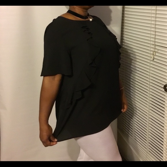 Plus Size Ruffled Top in Black or White - Picture 3 of 3