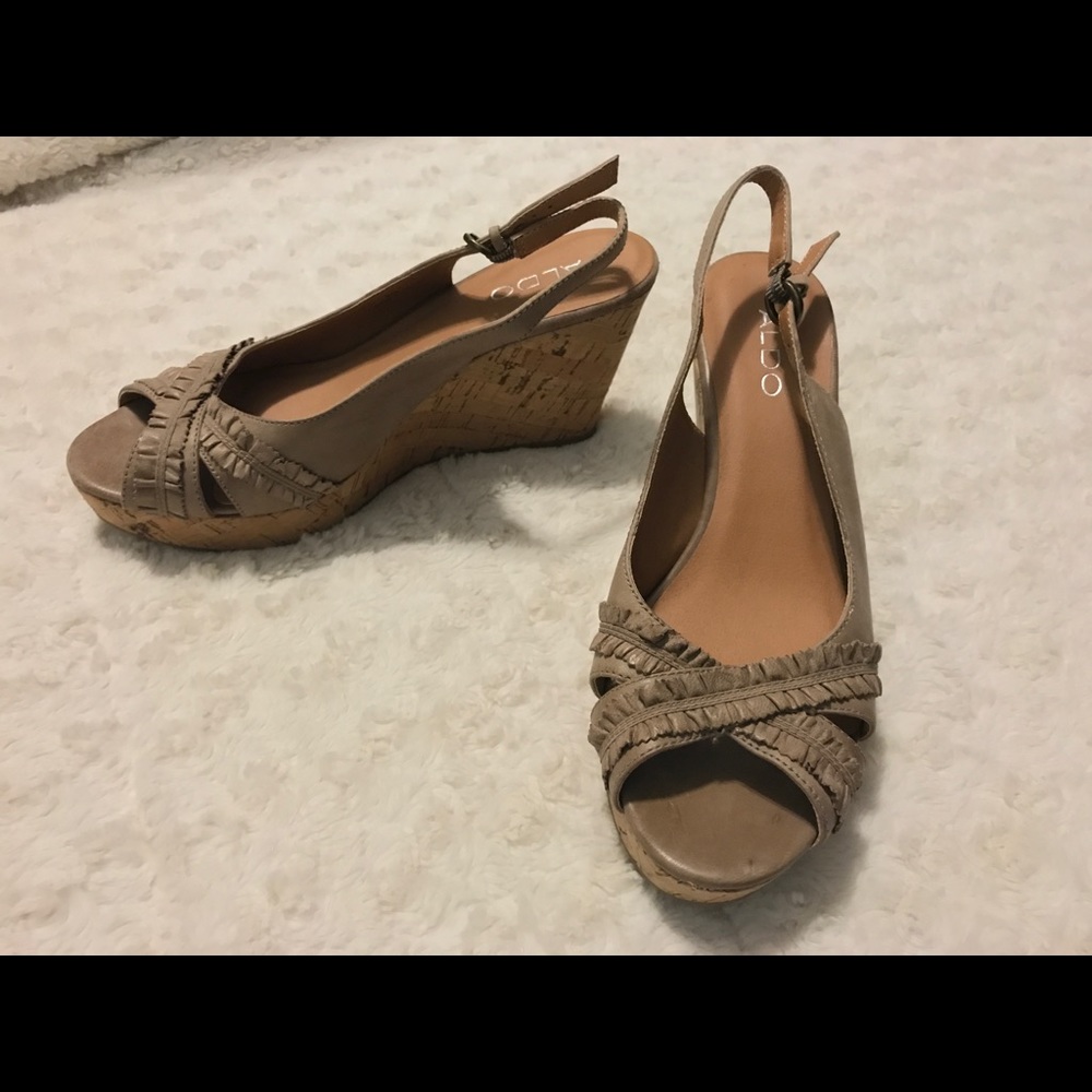 Aldo wedges